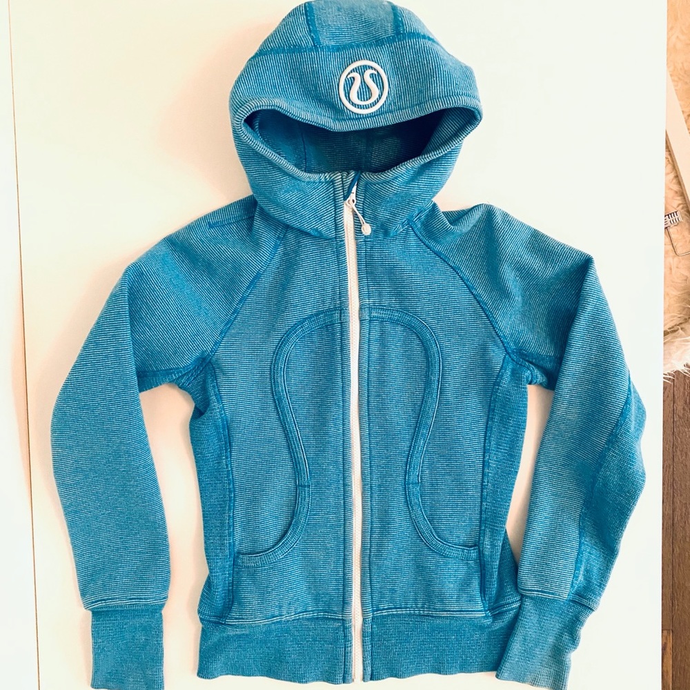 LULULEMON SCUBA HOODIE